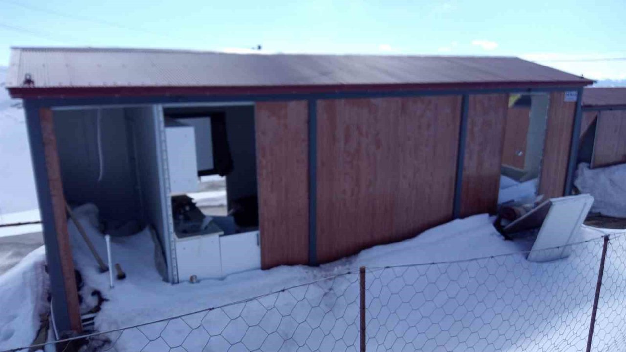 Koca oğlan engel tanımıyor