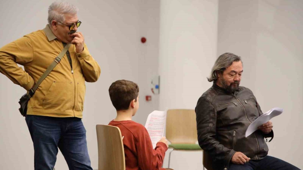 Kocaelispor’un 60 yılı sahneye taşınıyor