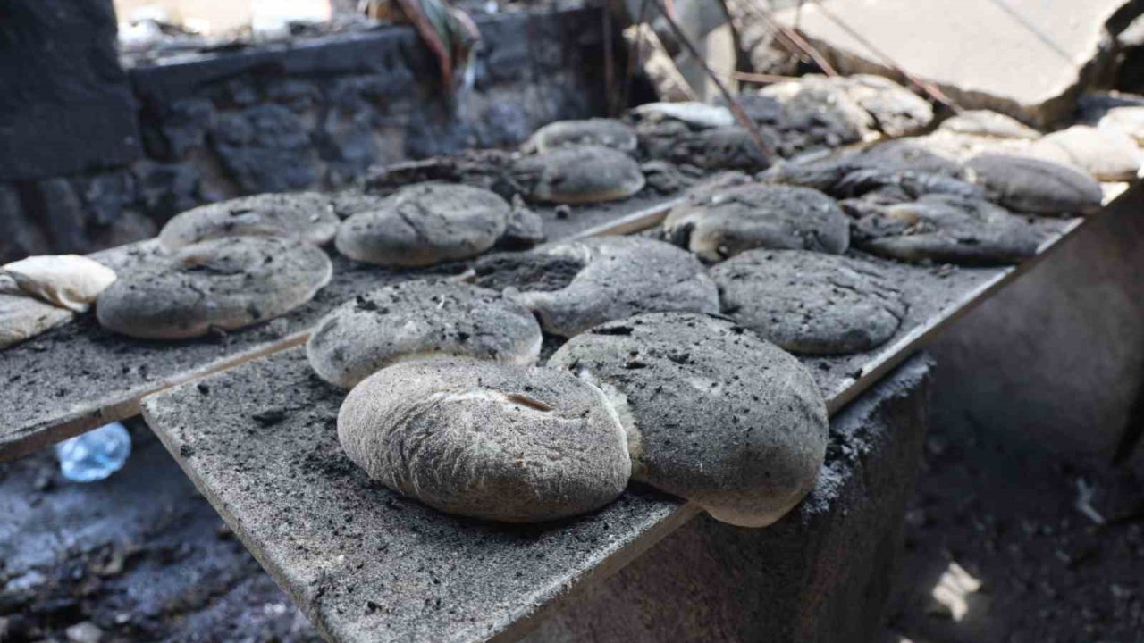 Köy fırının tavanı çöktü: 1 kişi hayatını kaybetti