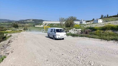 Kula-Selendi eski yolu yeniden ulaşıma açıldı