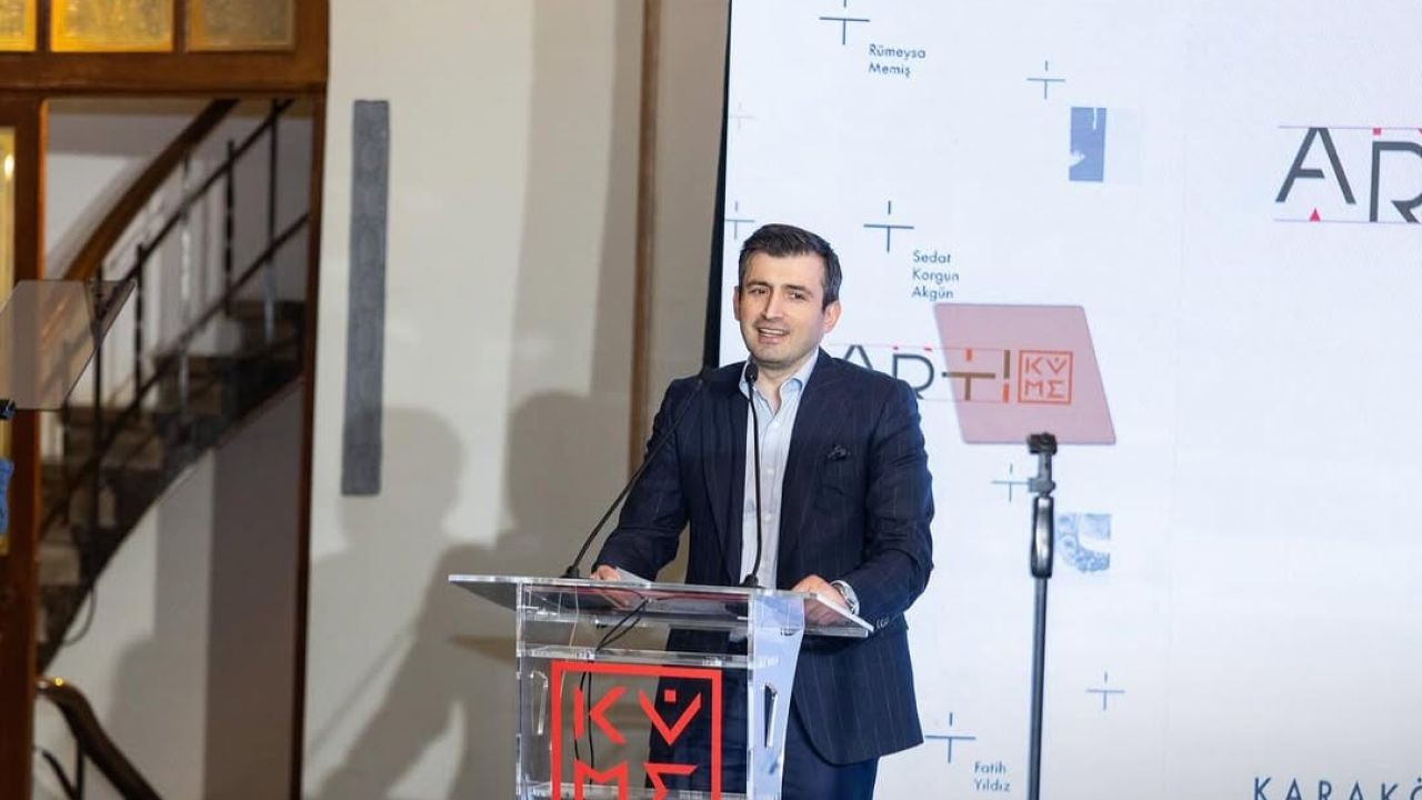 KÜME Mütevelli Heyeti Başkanı Selçuk Bayraktar: "Medeniyet mücadelemizi sanatın aydınlığıyla yeni bir menzile ulaştırıyoruz"