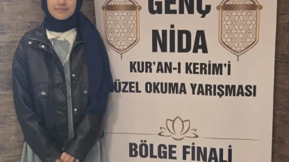 Kur’an-ı Kerim’i Güzel Okuma Yarışmasında bölge birincisi oldu