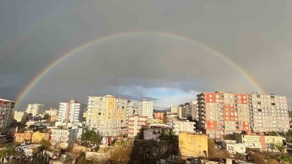 Kurtalan’da yağmur sonrası gökkuşağı göz kamaştırdı