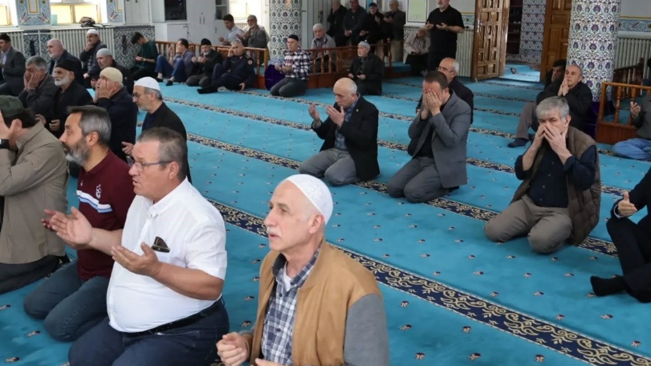 Kütahya’da şehitler ve gaziler dualarla anıldı