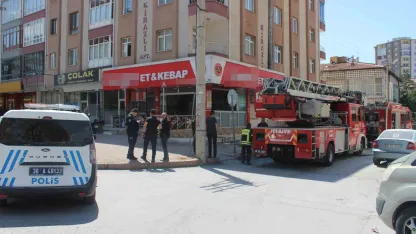 Lokantanın bacasında çıkan yangın söndürüldü