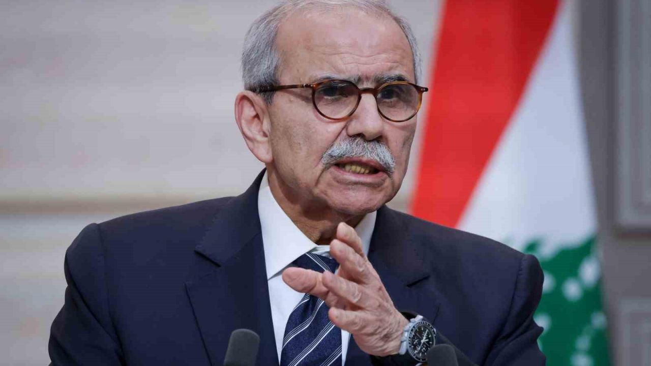 Lübnan Başbakanı Salam: "İsrail’in tamamen çekilmesini içermeyen hiçbir anlaşmaya imza atmayacağız"