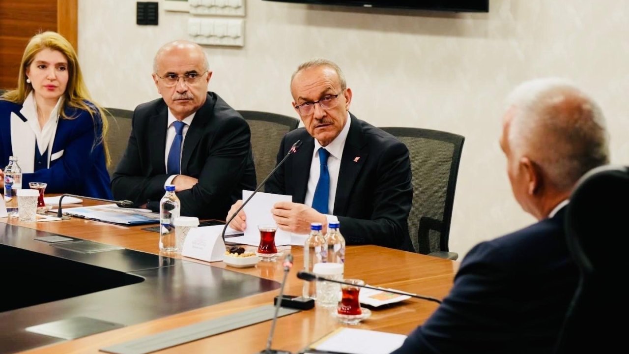 Malatya için görüşmeler, ülke gündemine yakın takip