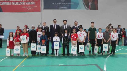 Manyas’ta 23 Nisan coşkusu