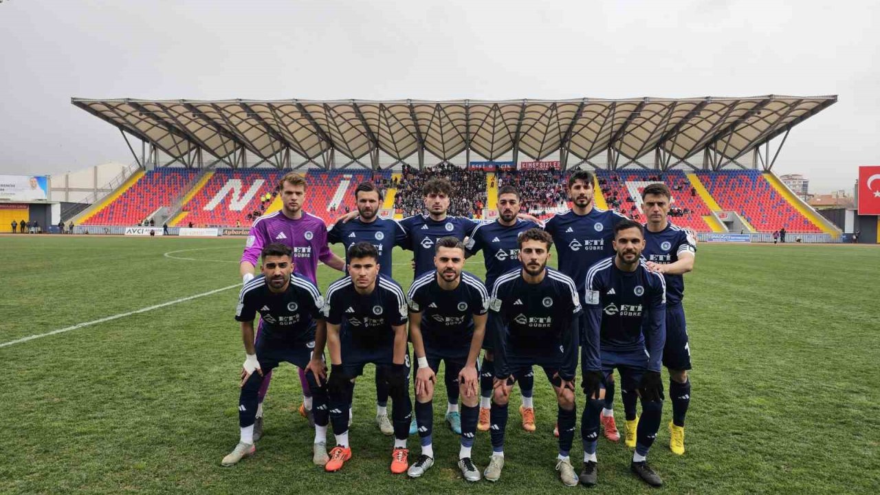 Mazıdağı Fosfatspor deplasmanda kazandı, Play-Off umudunu sürdürdü