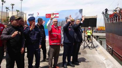 Mersin Limanı’ndan Lübnan’a 730 tonluk insani yardım yola çıktı