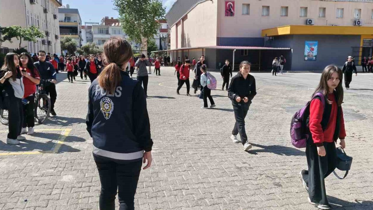 Mersin’deki okullarda güvenlik önlemleri alındı, veliler memnun kaldı