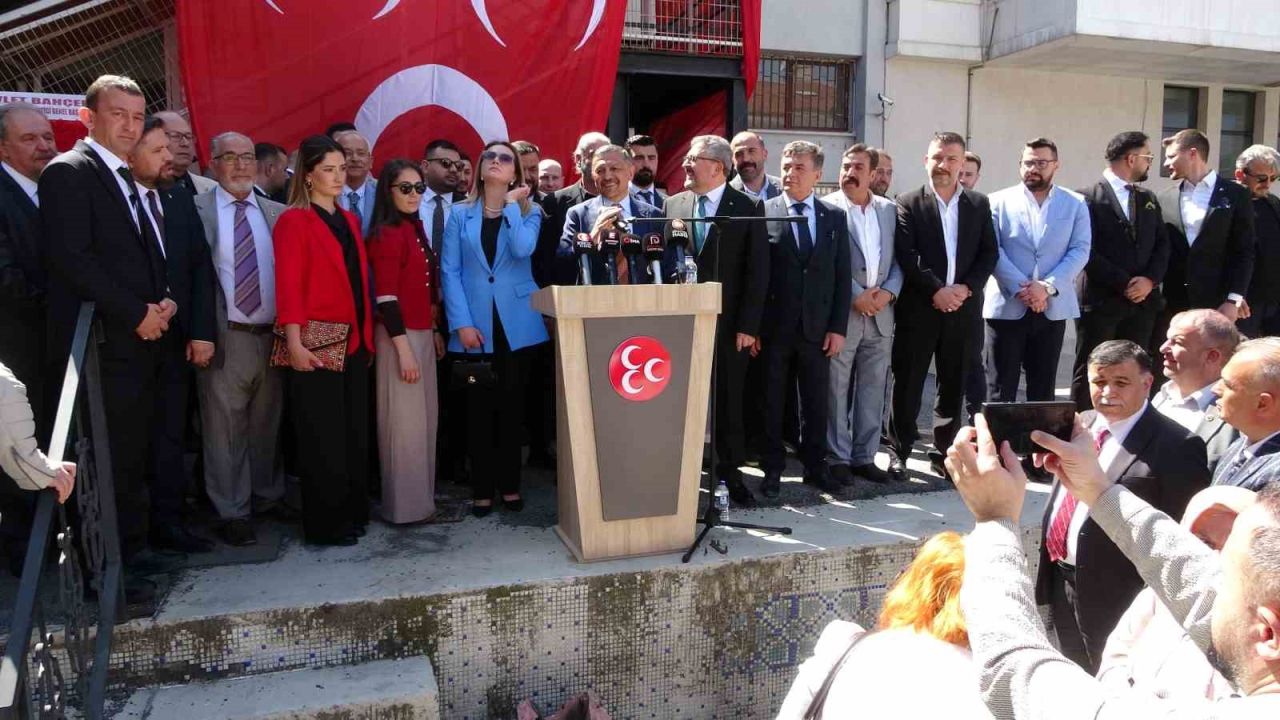 MHP Kütahya İl Başkanlığı’na atanan Türker görevi devraldı