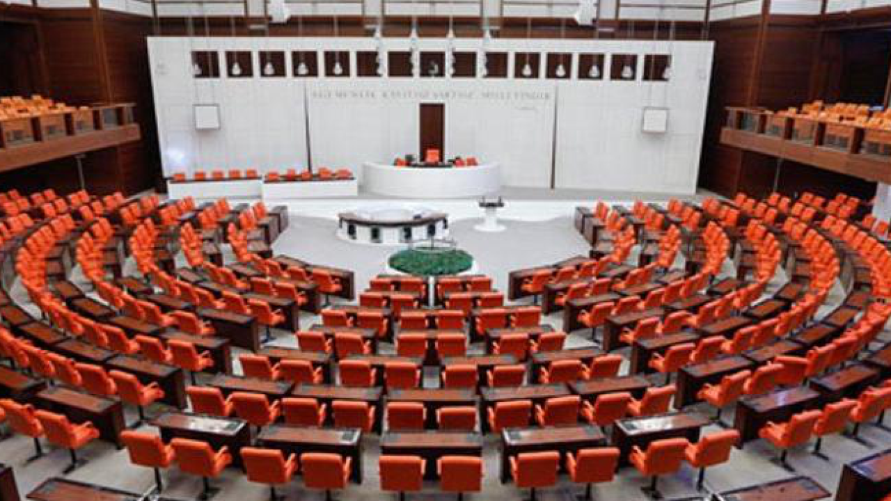 MİLLET, VEKİLİNİ SEÇEBİLİR Mİ?