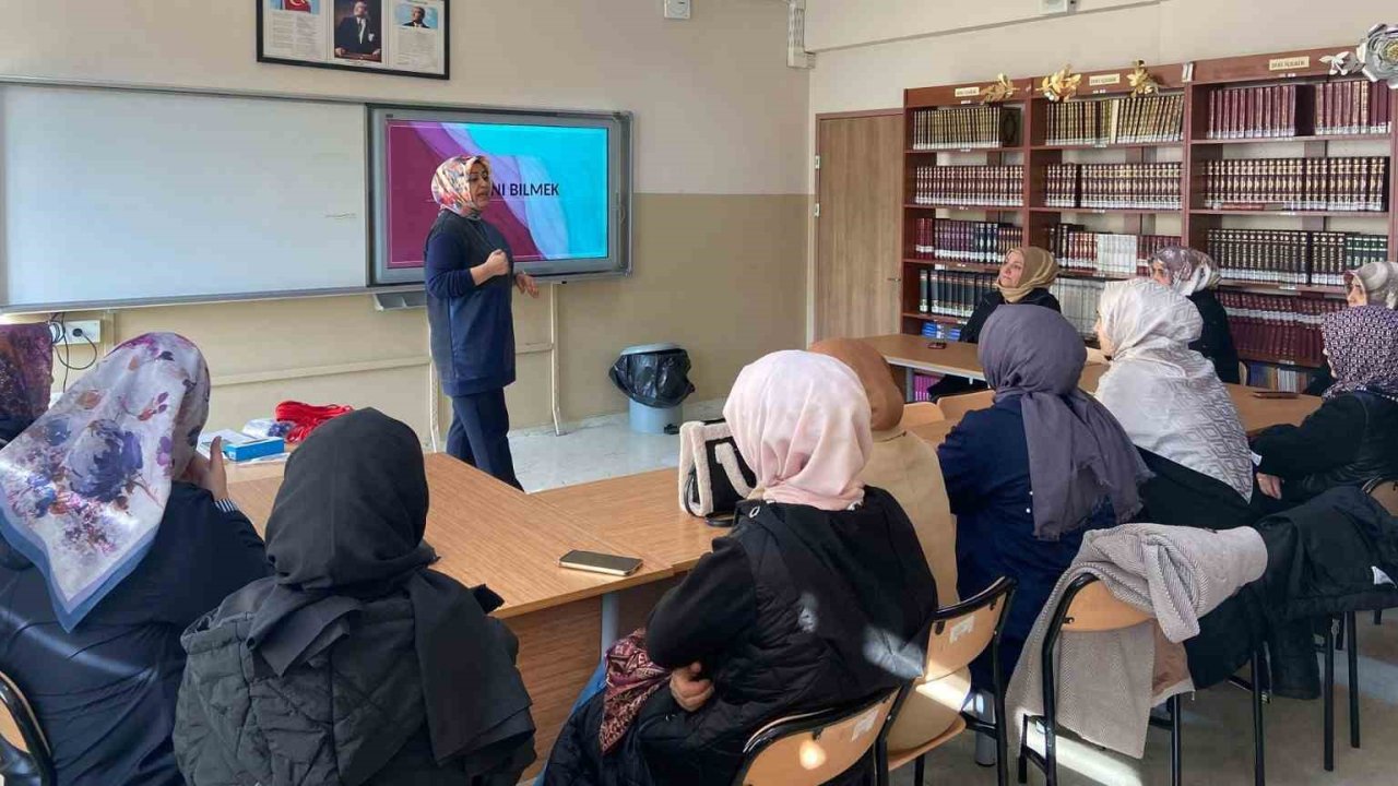 Modüler Aile Eğitim Programı kapsamında aile eğitimleri yaygınlaştırılmaya devam ediyor