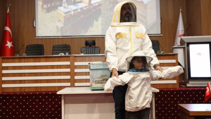 Muğla’da minik öğrenciler arıları ve sağlıklı beslenmeyi öğrendi