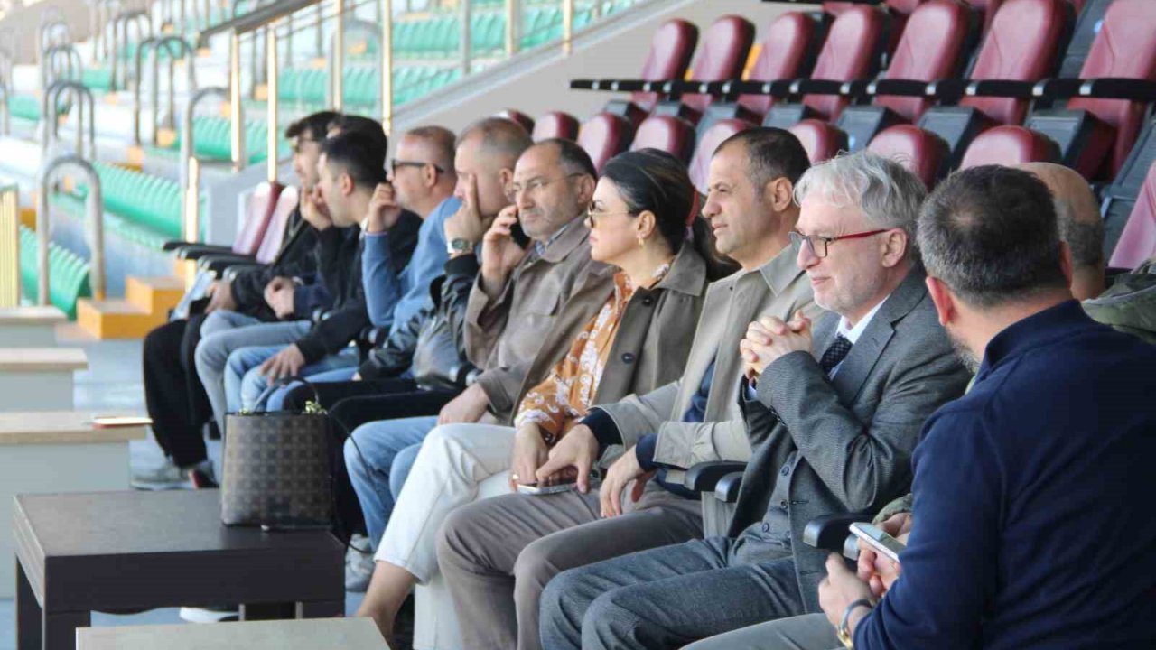 Muğlaspor Teknik Direktörü Sarıgül: "Özlediğimiz oyunla bu şehre şampiyonluğu getireceğiz"