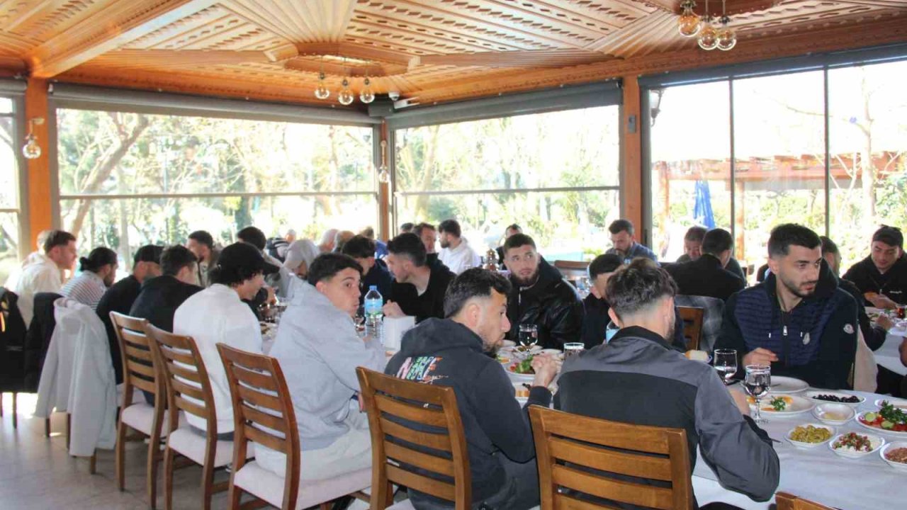 Muğlaspor’a Karaman deplasmanı öncesi moral kahvaltısı