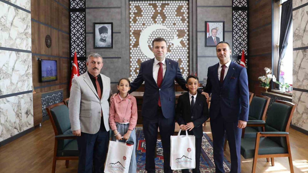 Niğde Valisi Akmeşe, koltuğunu Yusuf İncesu’ya emanet etti