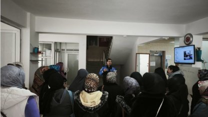 Niğde’de polisten vatandaşa dolandırıcılık uyarısı