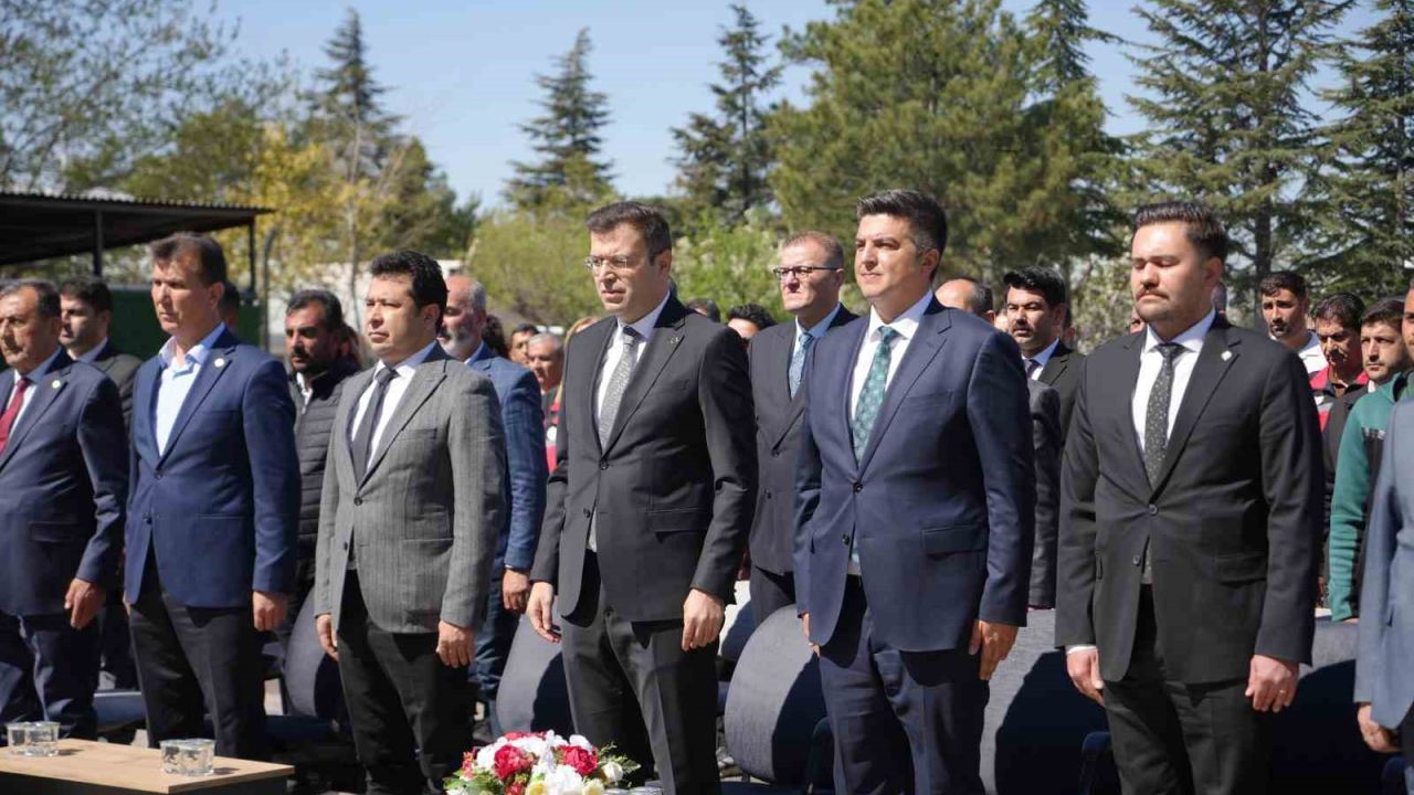 Niğde’de üreticilere tohum ve çilek fidesi desteği: 522 üreticiye dağıtım yapıldı