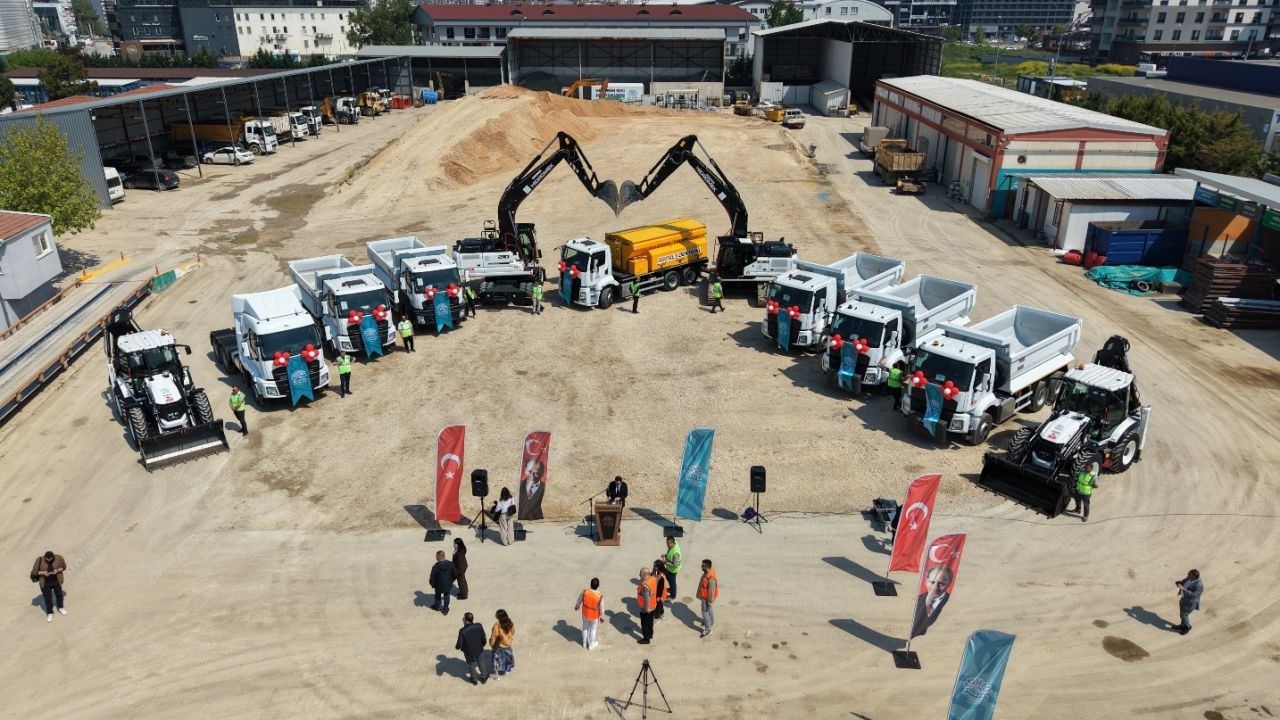 Nilüfer Belediyesi’nin yeni araçları yollarda