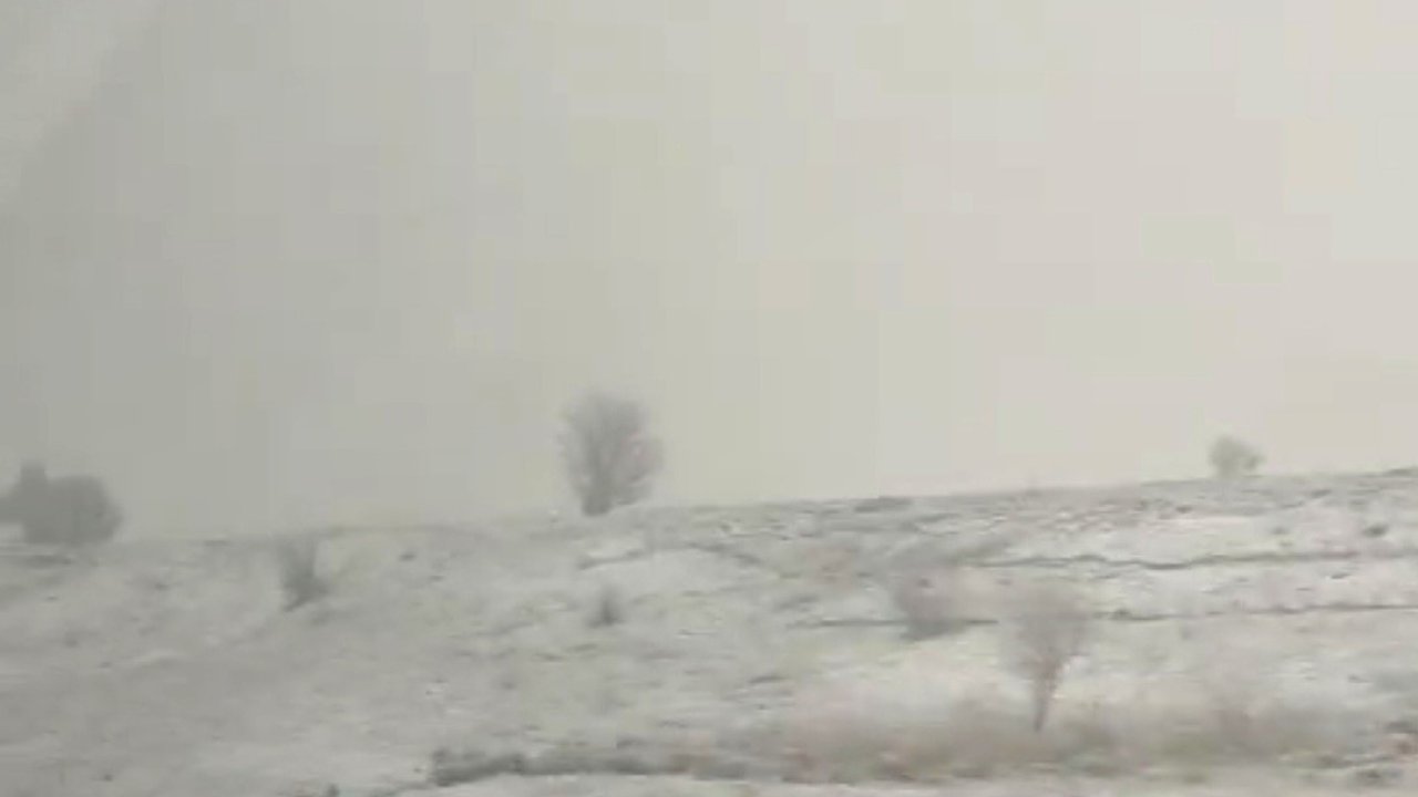 Nisan’da kar sürprizi, Kütahya-Altıntaş arası beyaza büründü