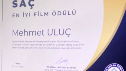 Ödülünü Filistin’e ithaf etti