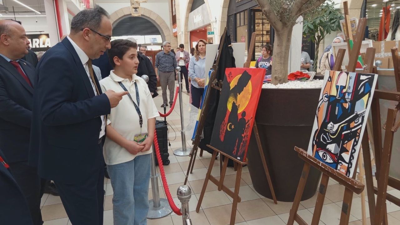 Öğrencilerin yıl boyunca emek verdikleri eserler görücüye çıktı