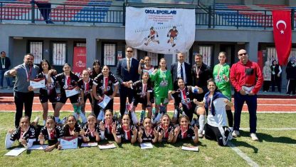 Okul Sporları Futbol Gençler Yarı Final Müsabakaları tamamlandı