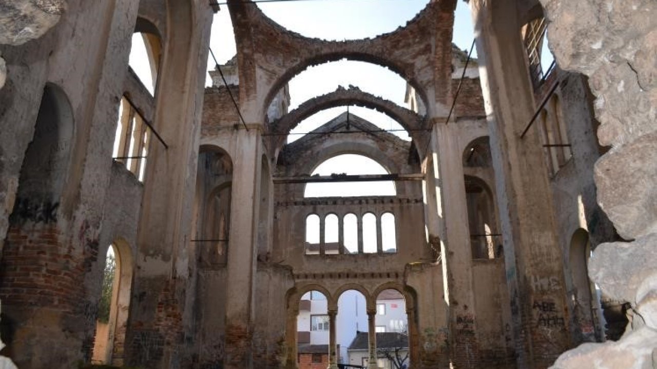 Osmaneli’nin tarihi yapısı restorasyon bekliyor