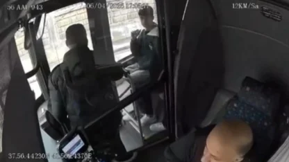 Otobüs şoförü güzergahı değiştirdi, fenalaşan yolcuyu hastaneye yetiştirdi