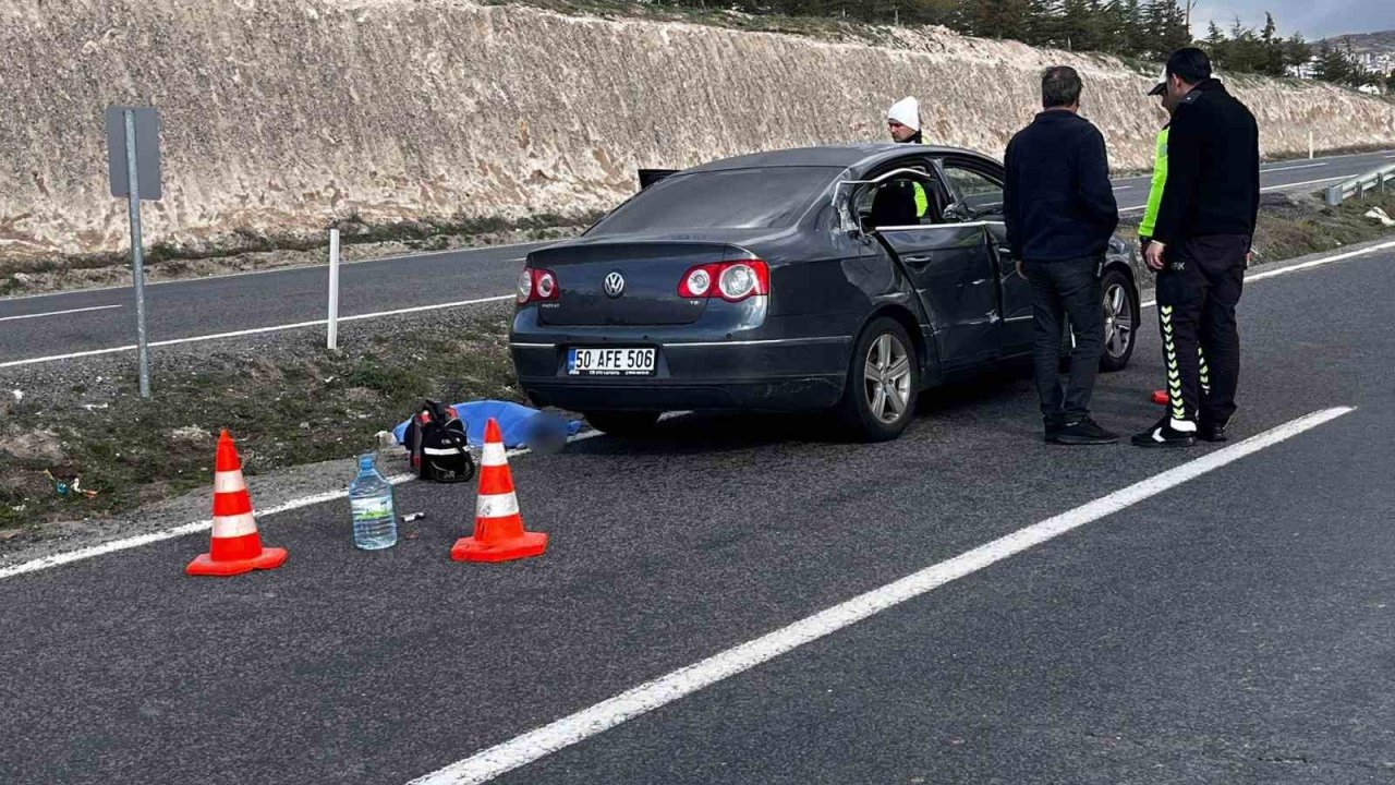 Otomobil ile tır çarpıştı: 2 yaşındaki çocuk hayatını kaybetti