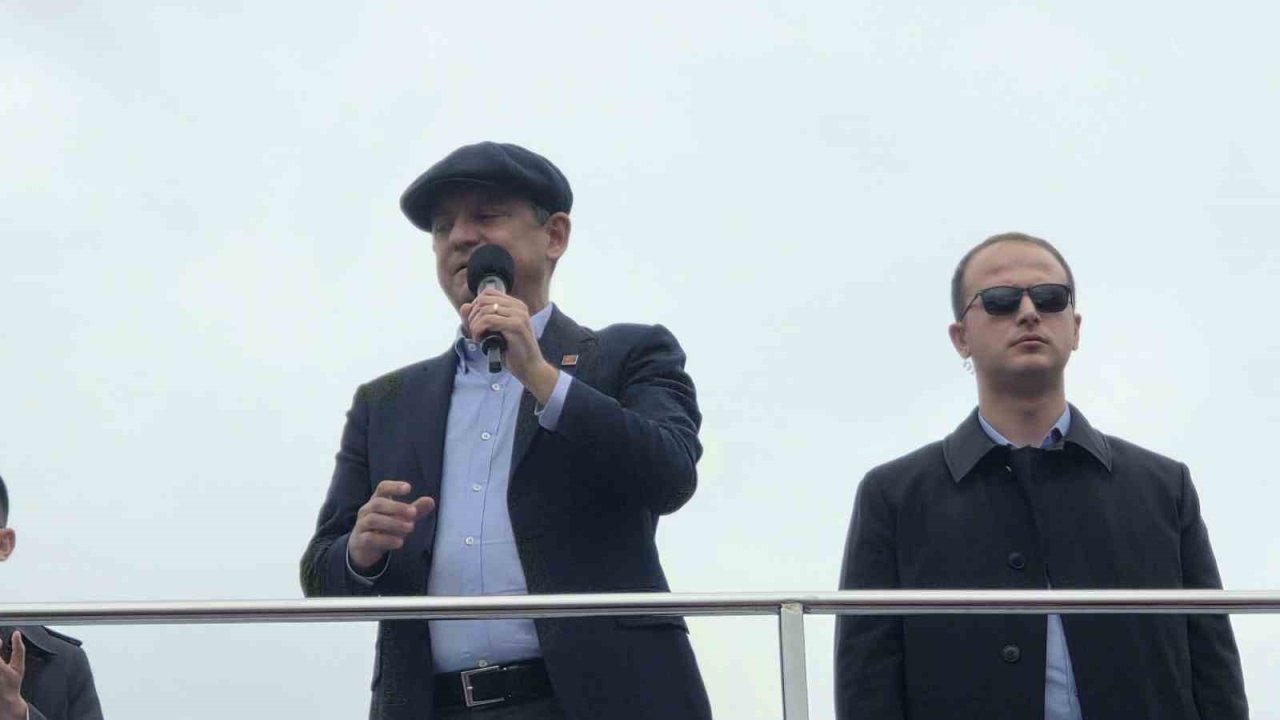 Özgür Özel, Kütahya’da "Millet İradesine Sahip Çıkıyor" mitinginde konuştu