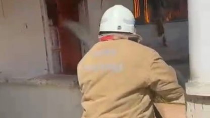 Reyhanlı’da müstakil ev alevlere teslim oldu