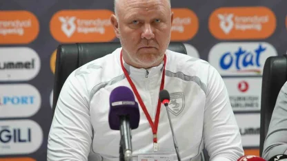 Sebastian Hahn: "25 yıl sonra Beşiktaş’ı yenmek bizi mutlu etti"