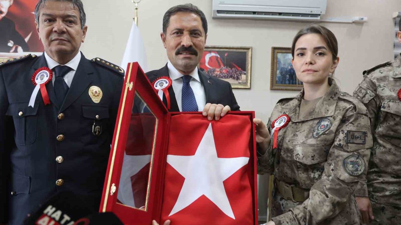 Şehidin kızı PÖH üniformasıyla babasının izinden gidiyor