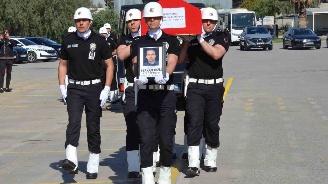 Şehit Polis Serkan Hızlı, İzmir’den dualarla uğurlandı