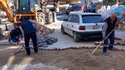 Şehzadeler’de bozulan yol ve kaldırımlar için ihale yapıldı