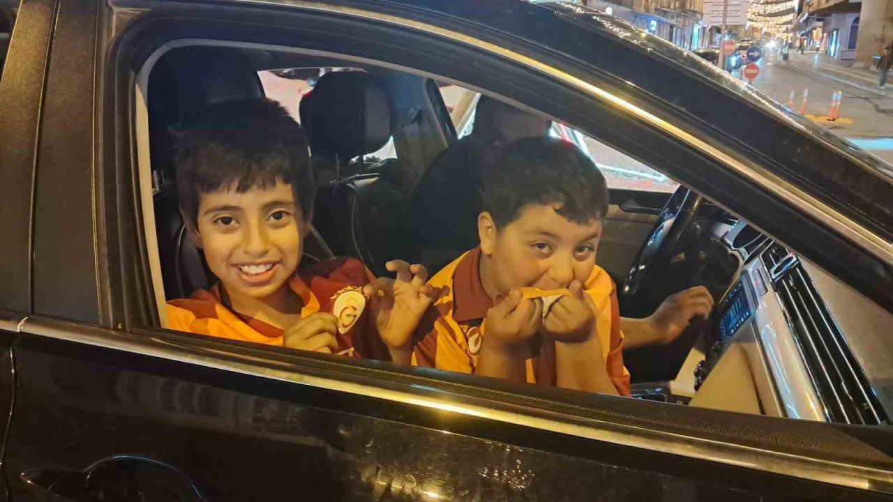 Sınırın sıfır noktasında Galatasaray coşkusu