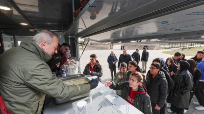 Sivas Belediyesi’nden öğrencilere beslenme desteği
