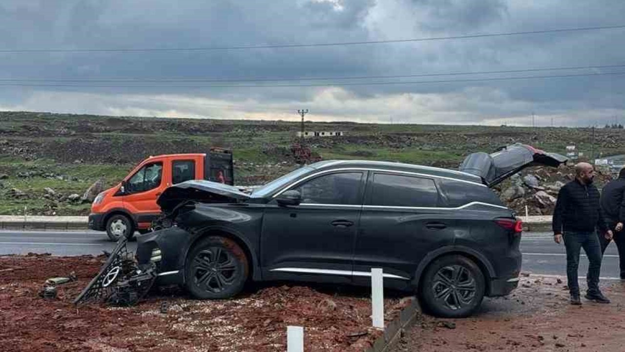 Siverek’te iki otomobil çarpıştı: 8 yaralı