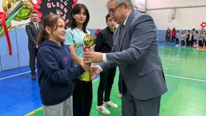 Şuhut’ta 23 Nisan coşkuyla kutlandı