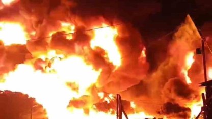 Sulama boruları alevlere teslim oldu