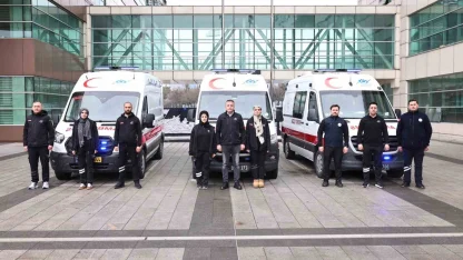Sultangazi Belediyesi’nden hastalara ücretsiz nakil hizmeti