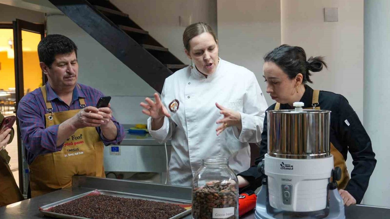 Tarsus’ta uluslararası çikolata eğitimi