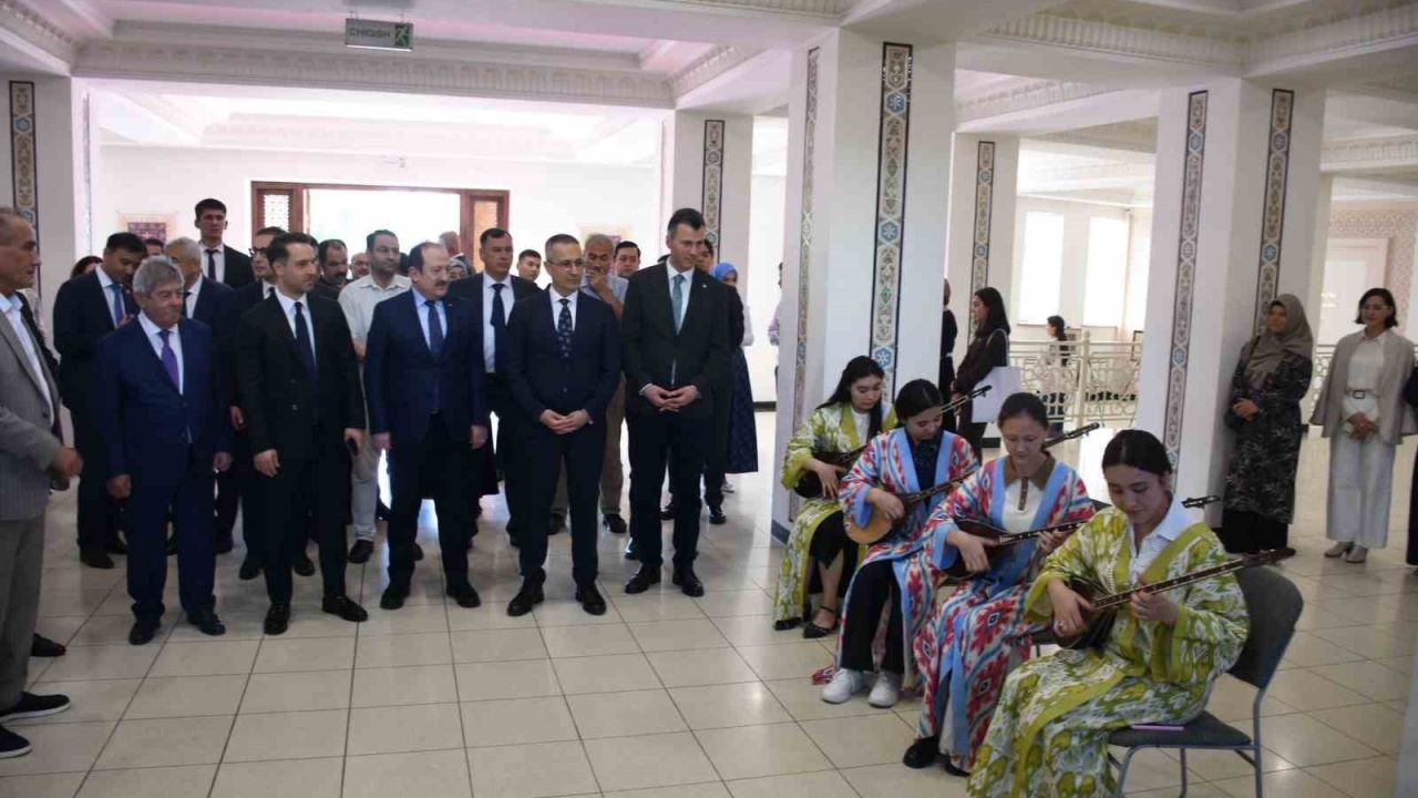 Taşkent’te Yunus Emre Enstitüsü Türk Kültür Merkezi açıldı