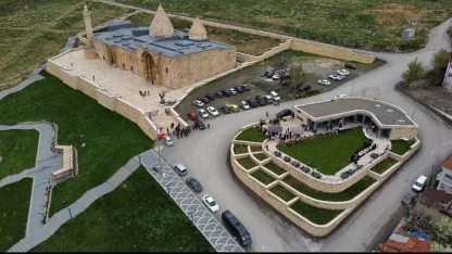 "Taştaki gizem, ruhtaki huzur’ 8 asırlık camide anlamlı etkinliğe ev sahipliği yaptı