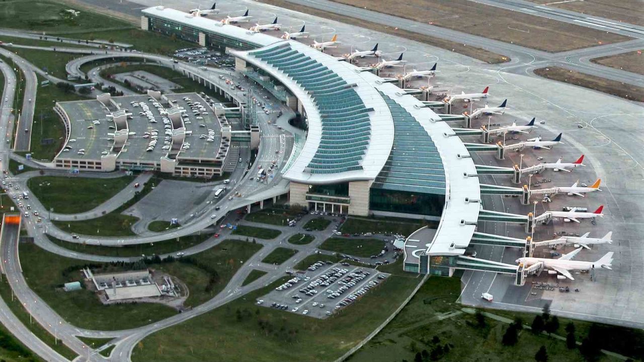 TAV Havalimanları ilk üç ayda 19 milyon yolcuya hizmet verdi