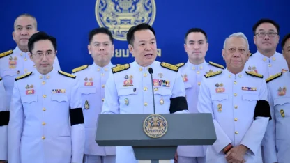 Tayland’da Charnvirakul hükümeti resmen göreve başladı