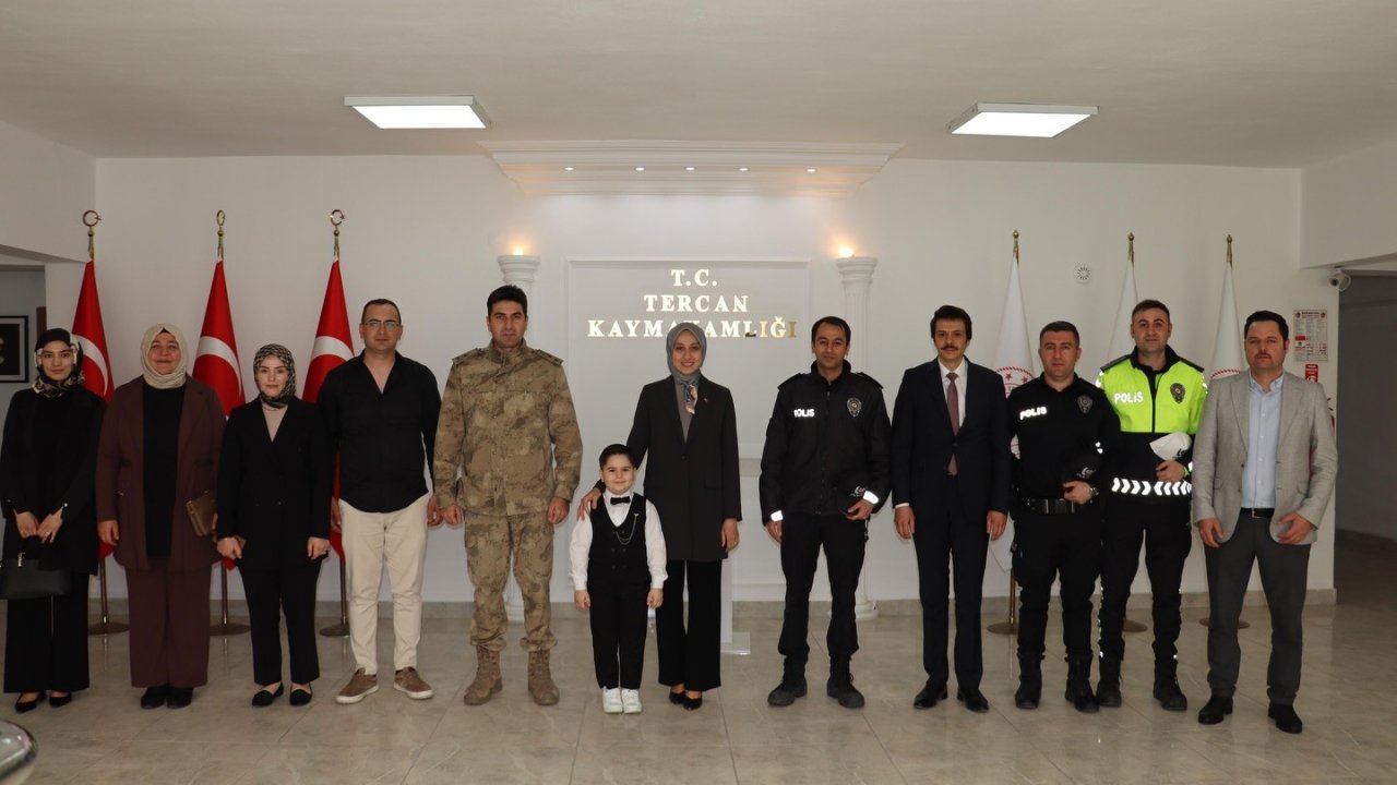 Tercan Kaymakamlığı’nda 23 Nisan coşkusu